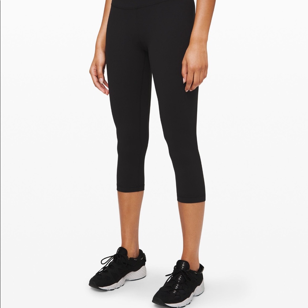lululemon Cropped Align